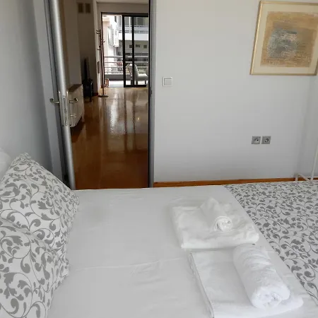 A-10 Modern & Luminous - 2bd Athens' Party District * Athens